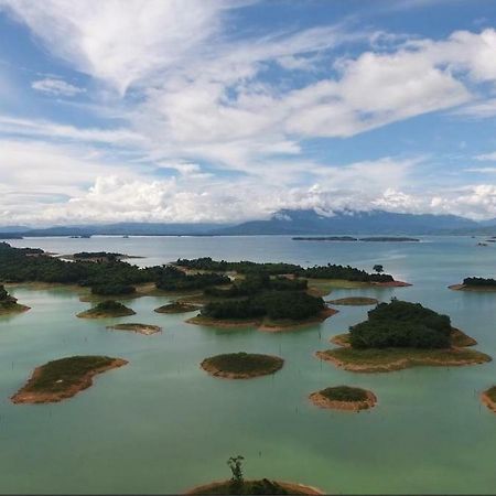Dansavanh Namngum Resort Ban Keun Εξωτερικό φωτογραφία