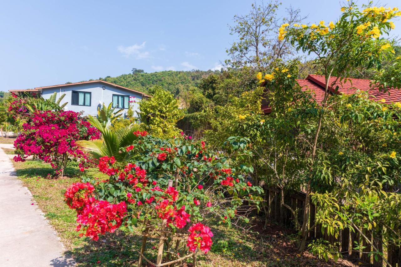 Dansavanh Namngum Resort Ban Keun Εξωτερικό φωτογραφία