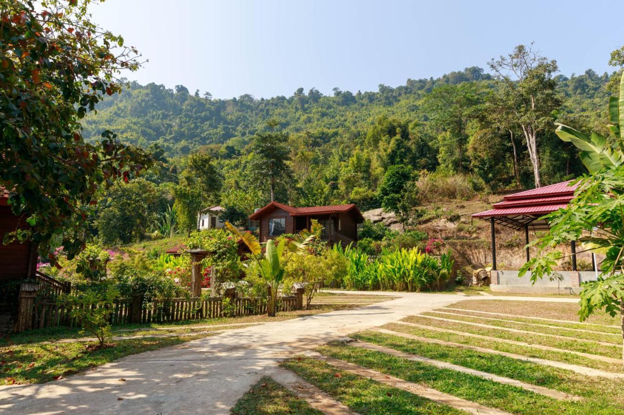 Dansavanh Namngum Resort Ban Keun Εξωτερικό φωτογραφία